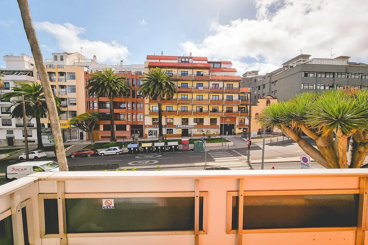 Aguere Nest Hostel La Laguna  0*, La Laguna (Tenerife)