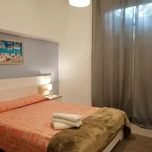 good-morning-rh-santander-hostel.bilbaohotelsspain.com/